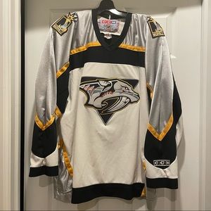 Nashville Predators CCM Jersey, #21, no name